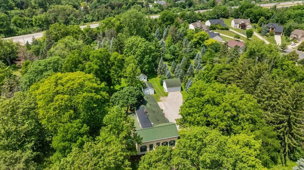1575 Earhart Road Ann Arbor Charter Township MI 48105