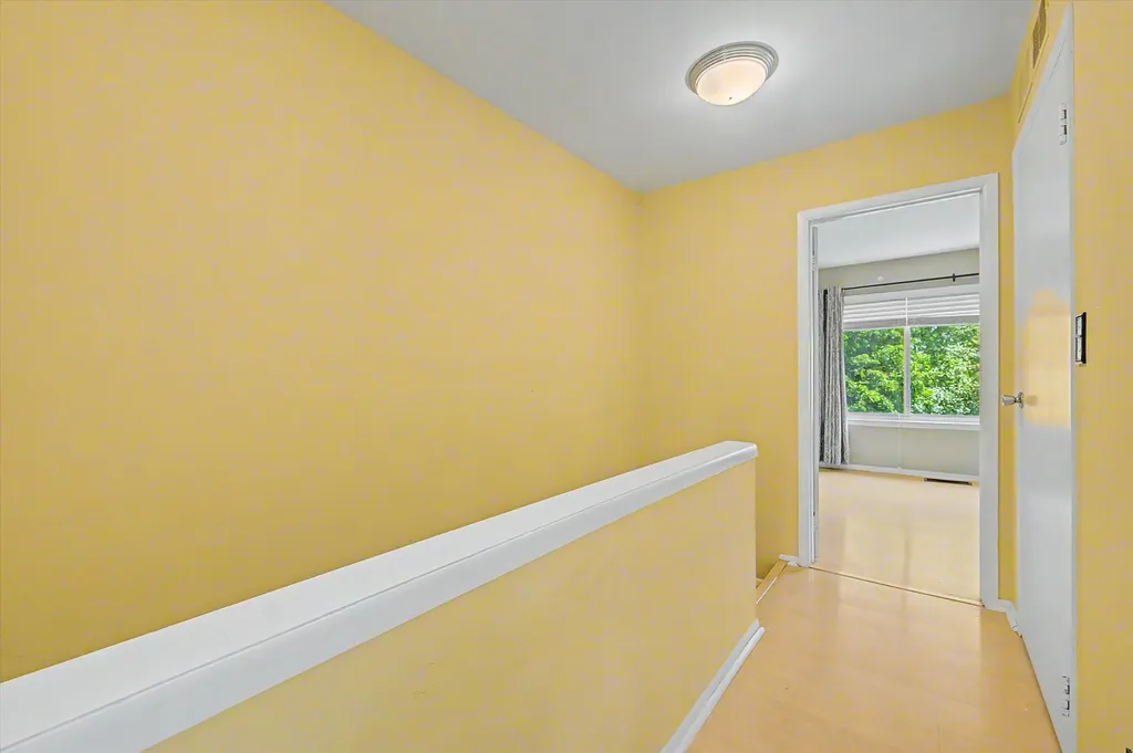 624 Watersedge Drive Ann Arbor City MI 48105