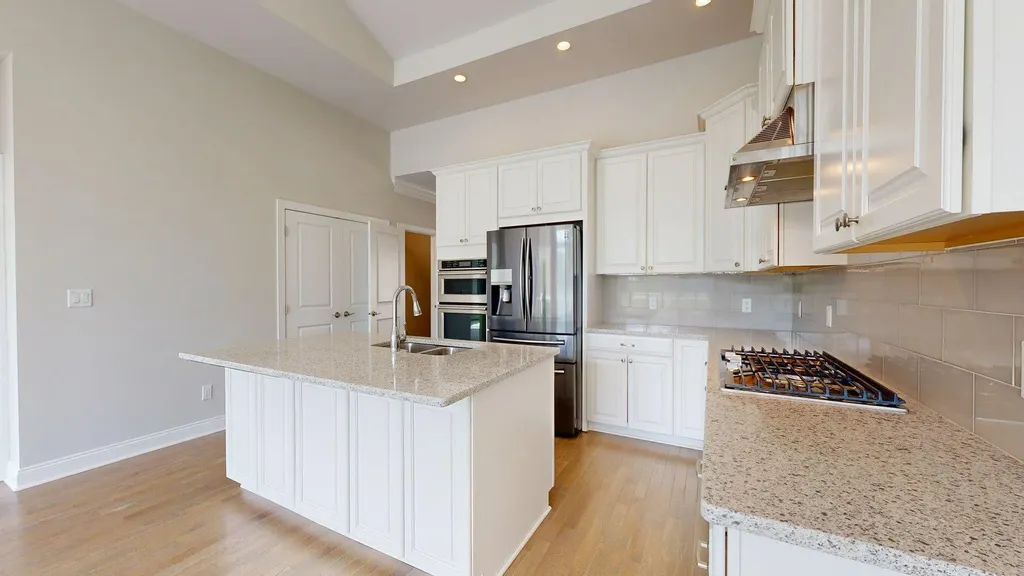 3019 N Spurway Drive Ann Arbor City MI 48105