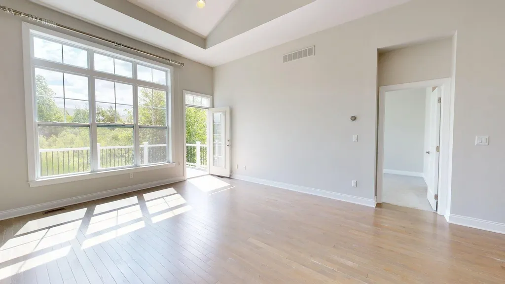 3019 N Spurway Drive Ann Arbor City MI 48105