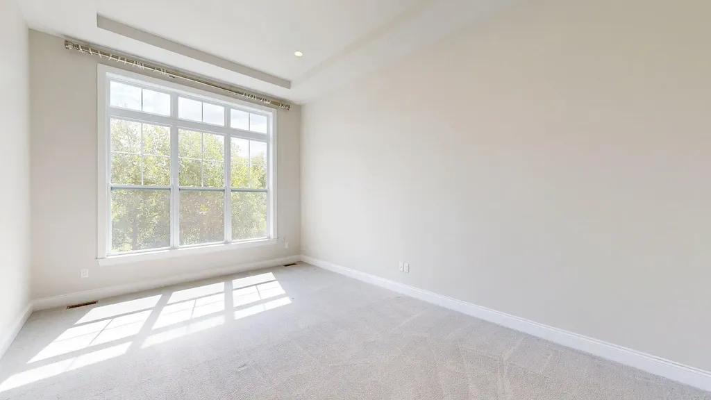 3019 N Spurway Drive Ann Arbor City MI 48105