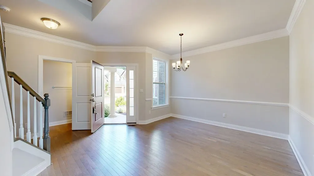 3019 N Spurway Drive Ann Arbor City MI 48105