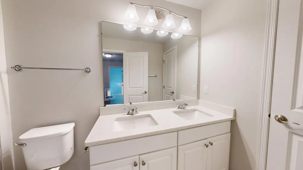 3019 N Spurway Drive Ann Arbor City MI 48105
