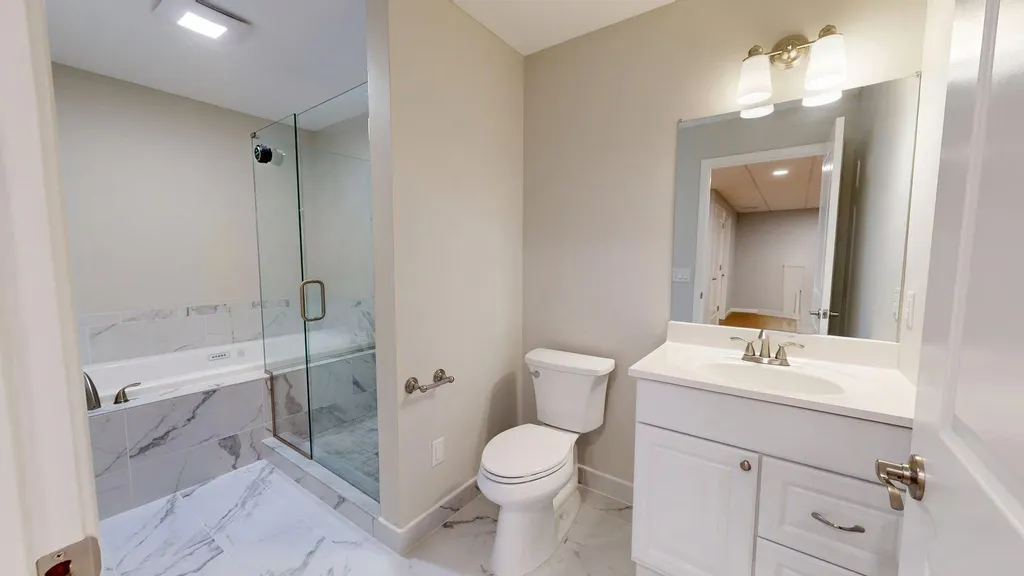 3019 N Spurway Drive Ann Arbor City MI 48105