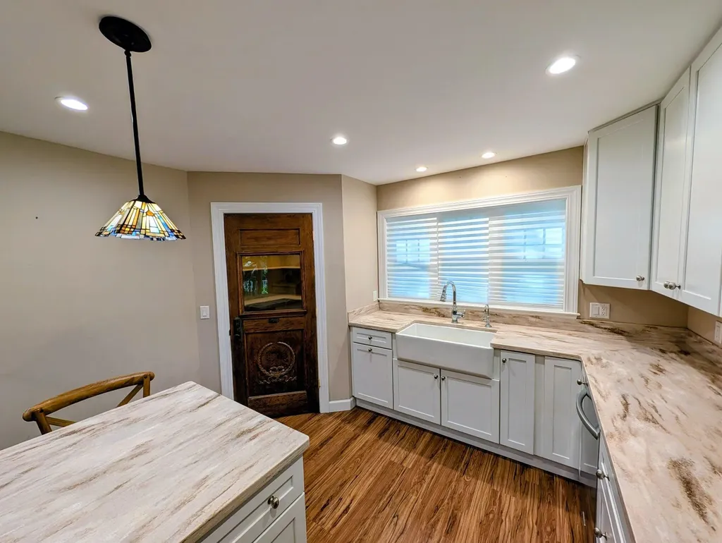 800 W Willis Road York Charter Township MI 48176