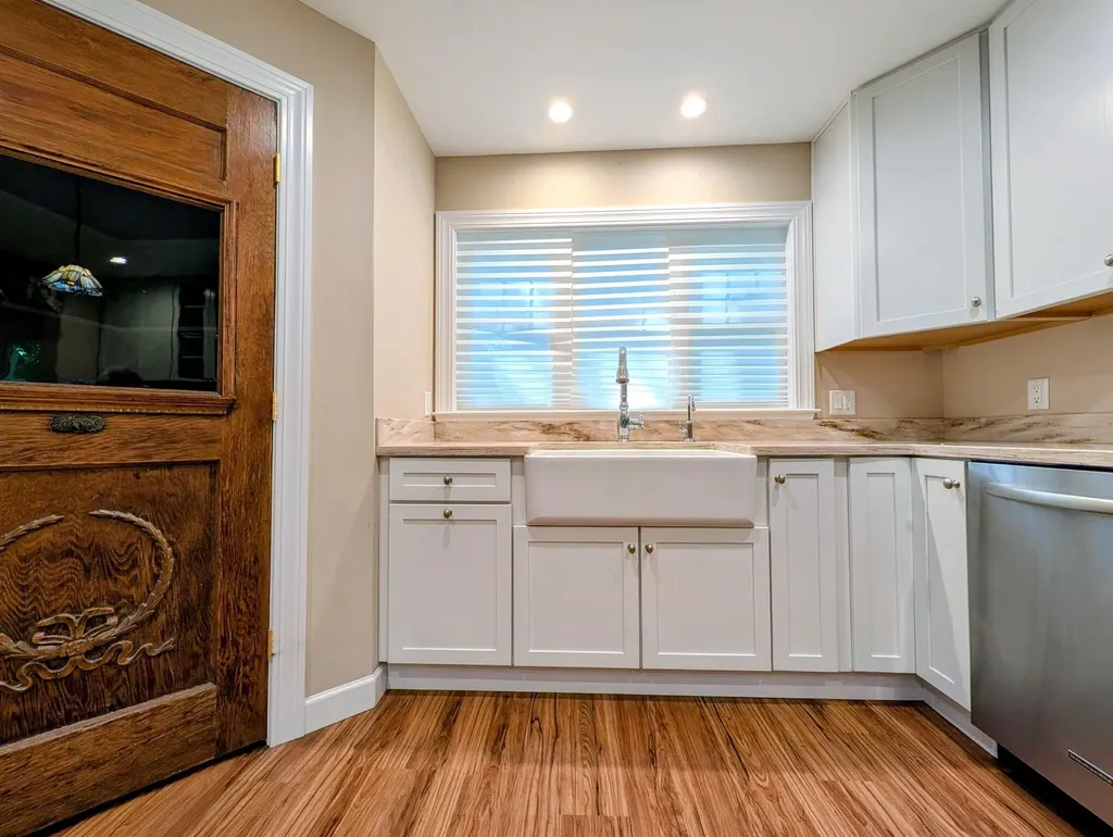 800 W Willis Road York Charter Township MI 48176