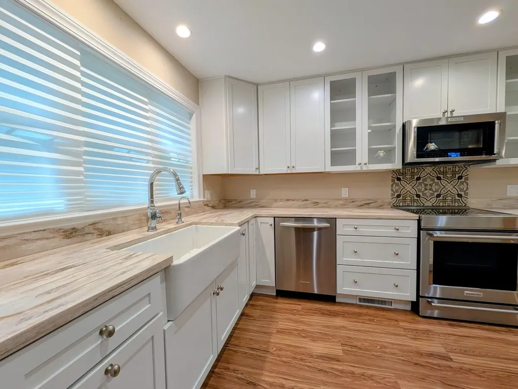 800 W Willis Road York Charter Township MI 48176