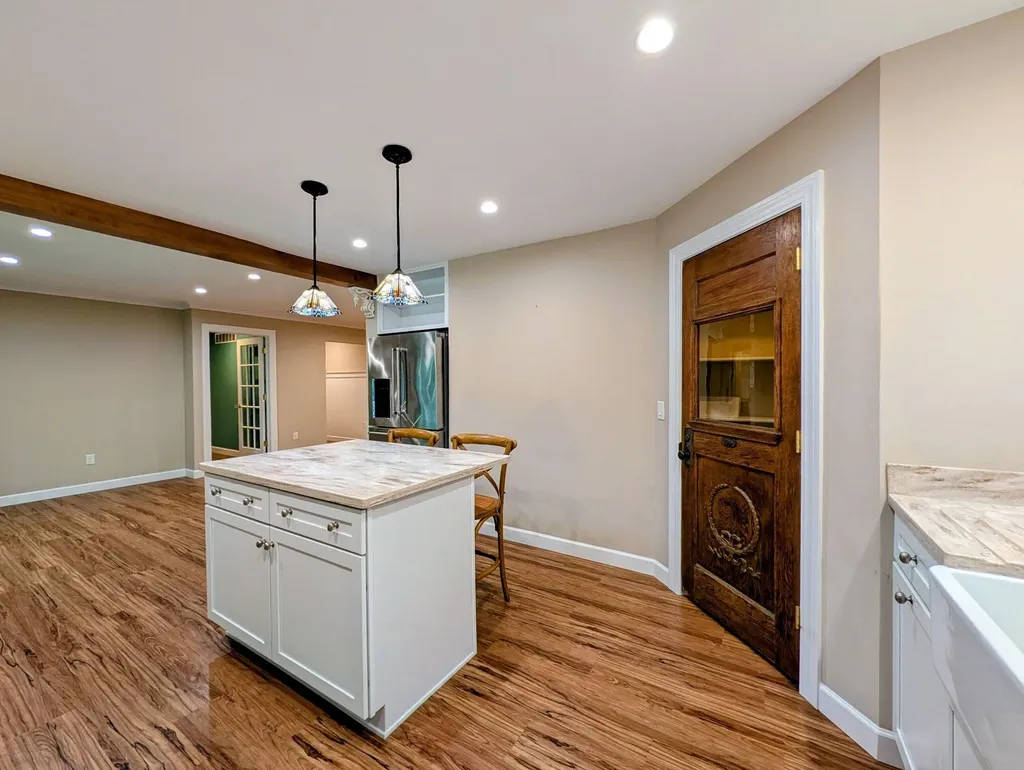 800 W Willis Road York Charter Township MI 48176