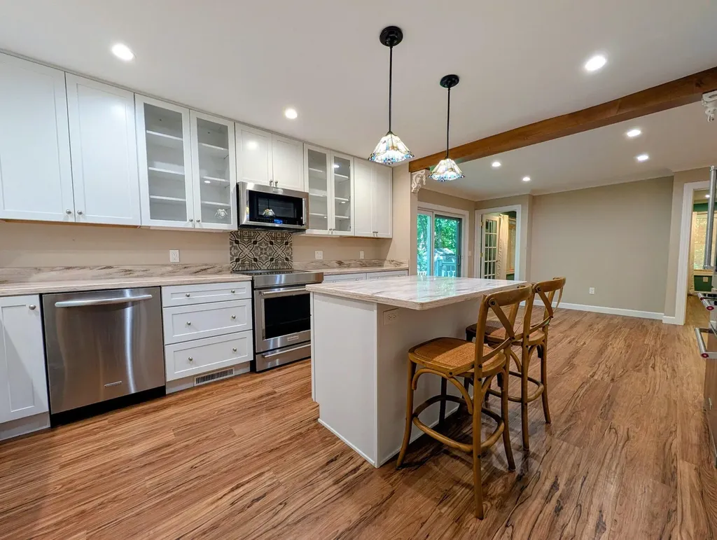 800 W Willis Road York Charter Township MI 48176