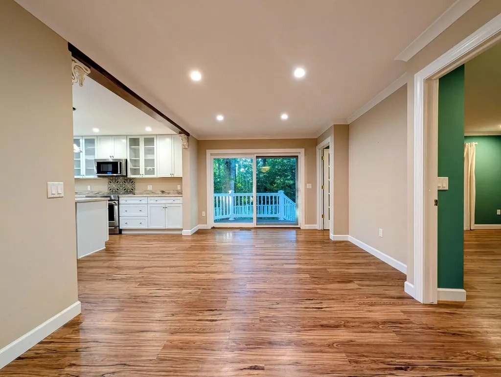 800 W Willis Road York Charter Township MI 48176