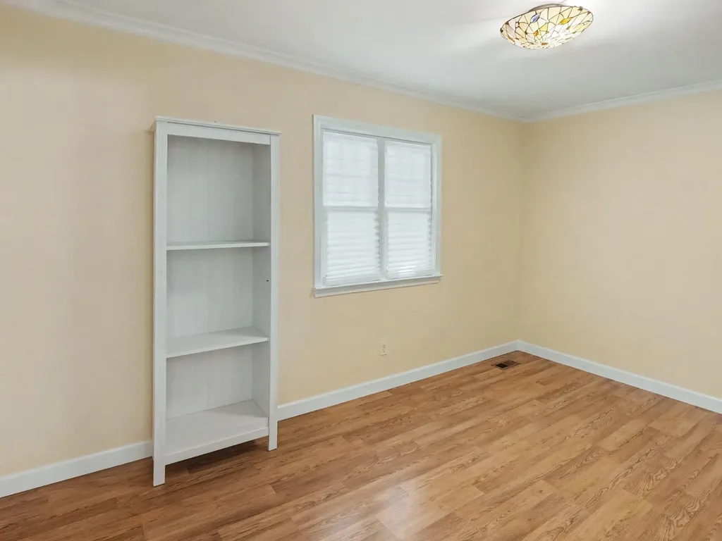 800 W Willis Road York Charter Township MI 48176