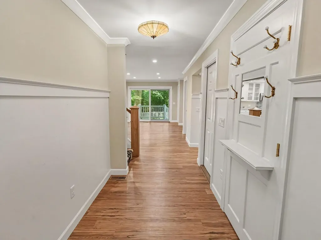 800 W Willis Road York Charter Township MI 48176