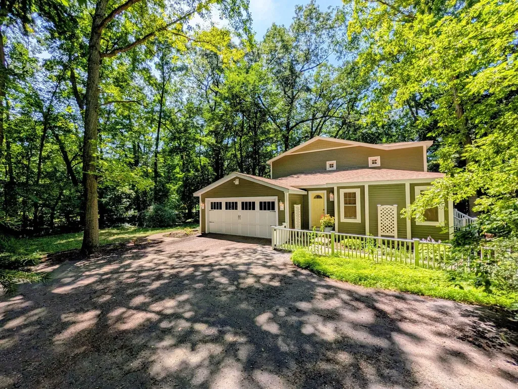 800 W Willis Road York Charter Township MI 48176