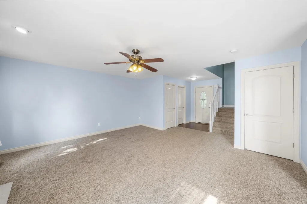 816 King Fisher Street Milan City MI 48160