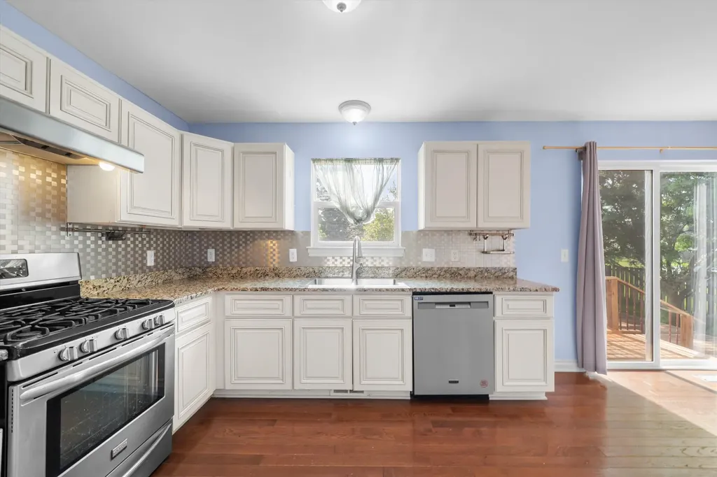 816 King Fisher Street Milan City MI 48160