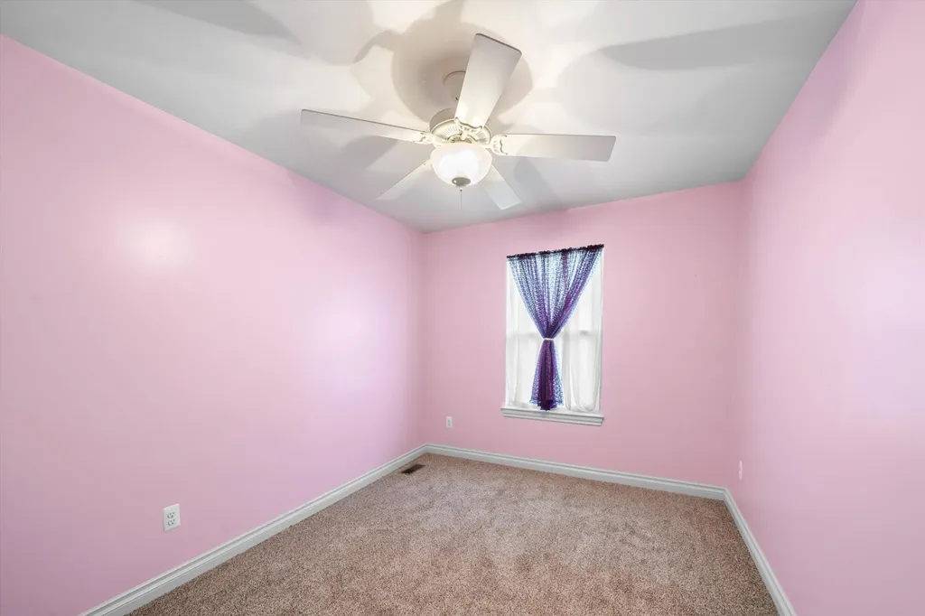 816 King Fisher Street Milan City MI 48160