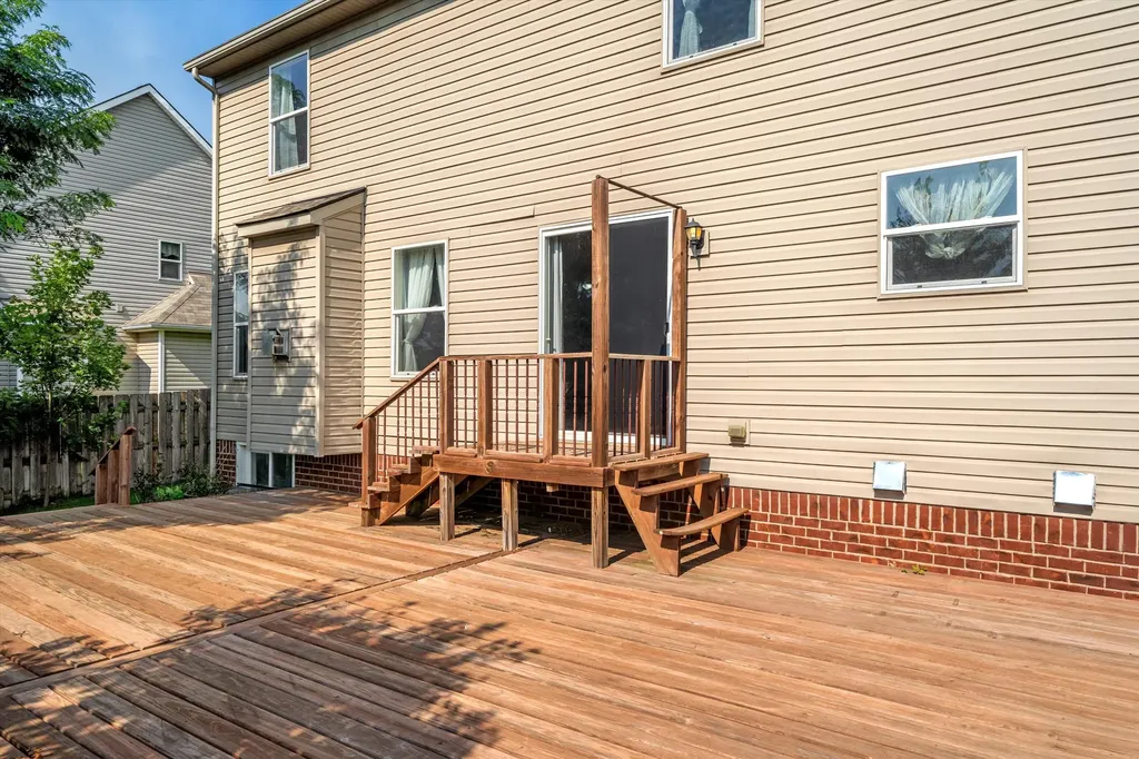 816 King Fisher Street Milan City MI 48160