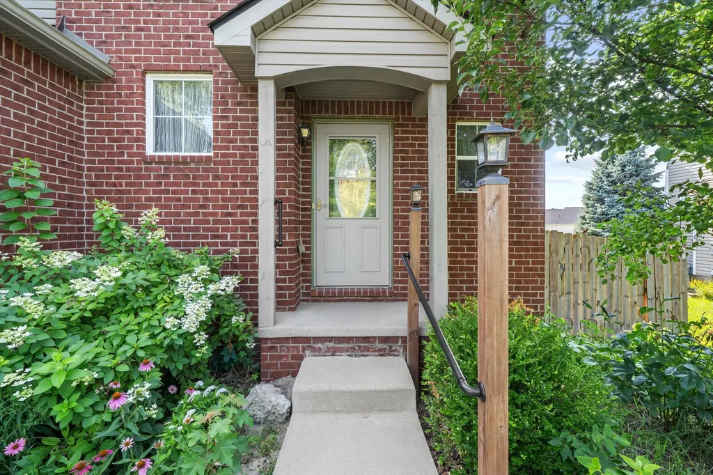 816 King Fisher Street Milan City MI 48160