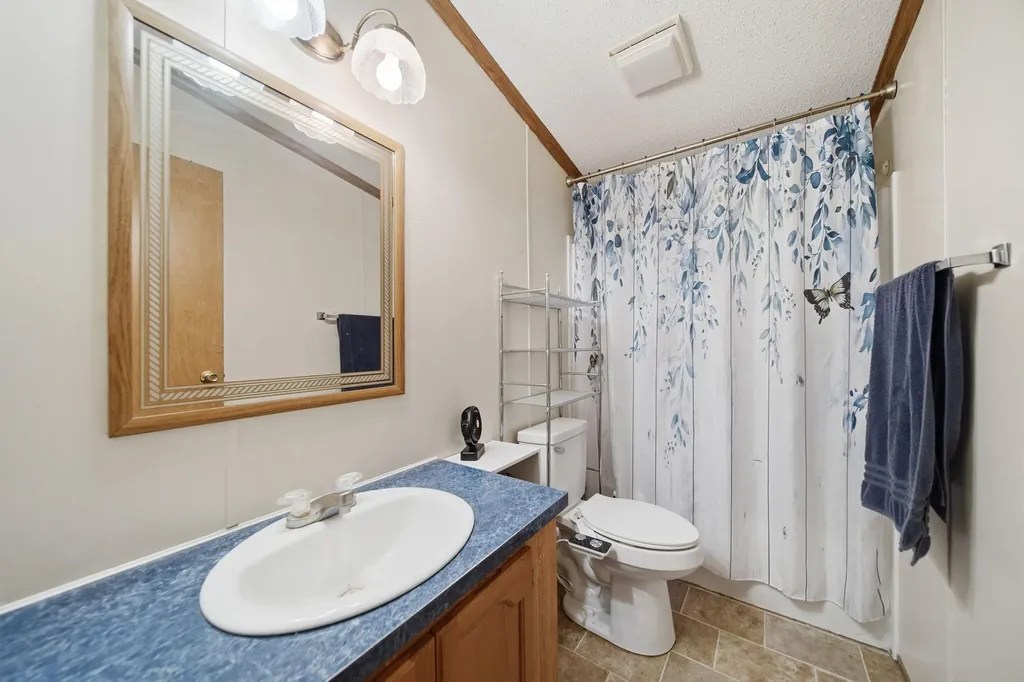 510 Missouri River Court Adrian City MI 49221