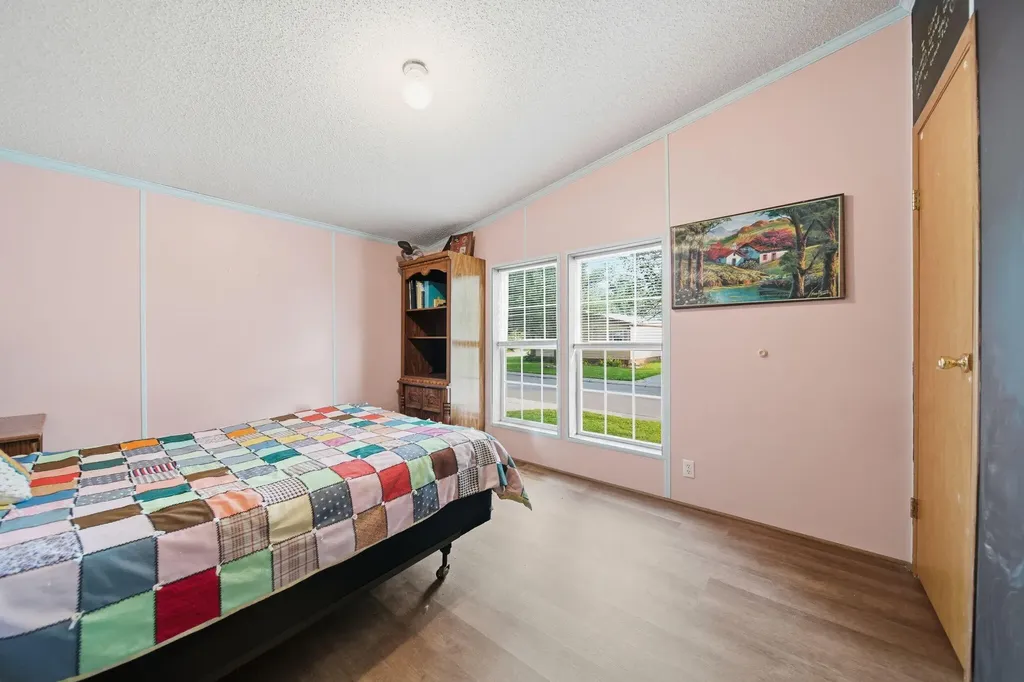 510 Missouri River Court Adrian City MI 49221