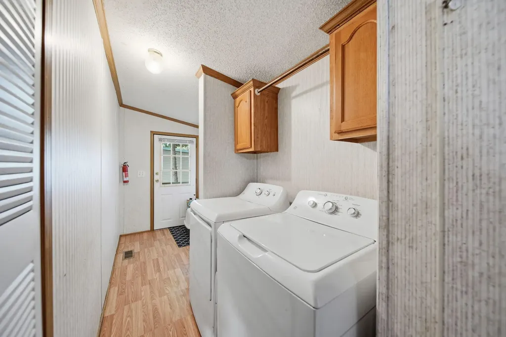 510 Missouri River Court Adrian City MI 49221