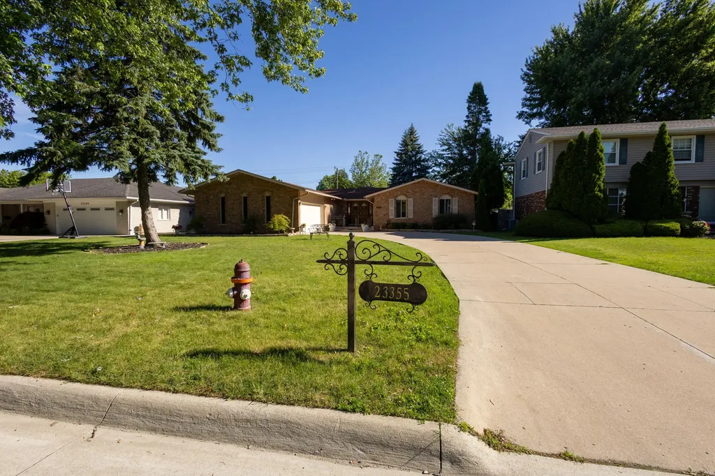 23355 Robert John Street St. Clair Shores City MI 48080