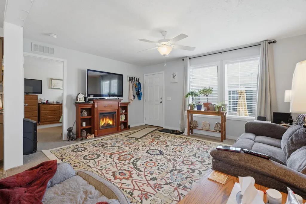 6771 J.r. Drive Oshtemo Charter Township MI 49009