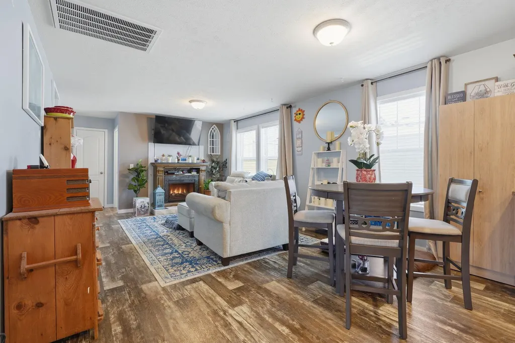 6771 J.r. Drive Oshtemo Charter Township MI 49009