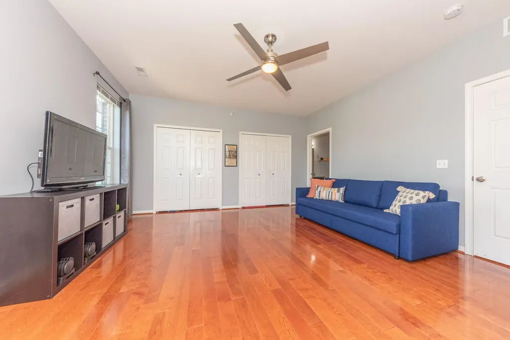 1042 W Summerfield Glen Circle Scio Township MI 48103