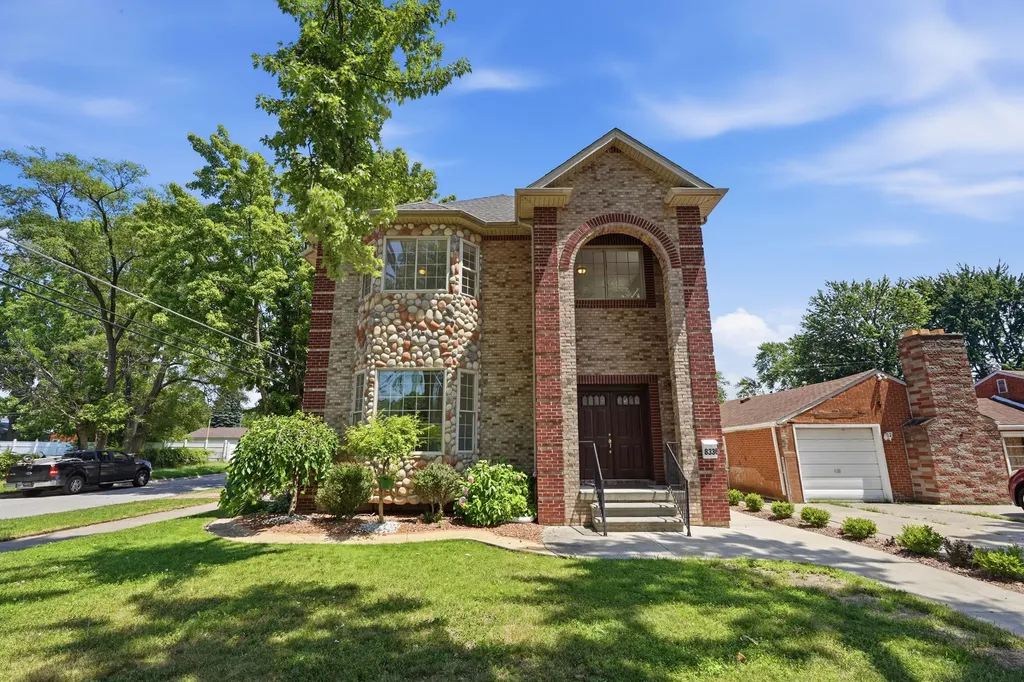 8336 Nightingale Street Dearborn Heights City MI 48127