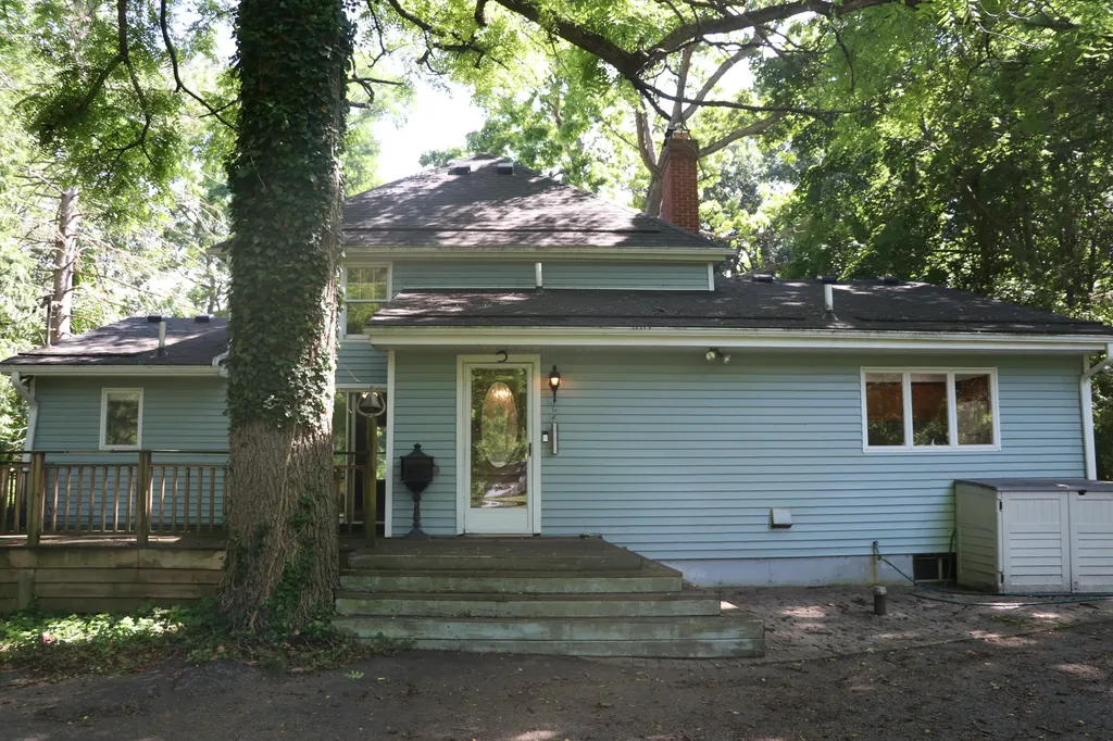 6310 Shappie Road Independence Charter Township MI 48348