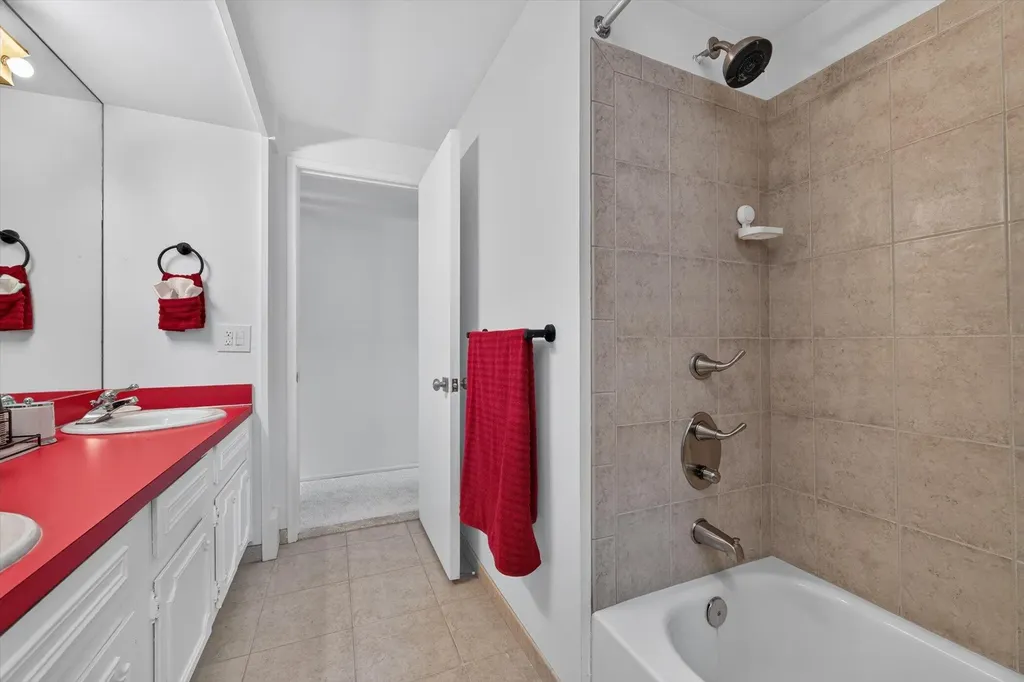3357 Tacoma Circle Ann Arbor City MI 48108