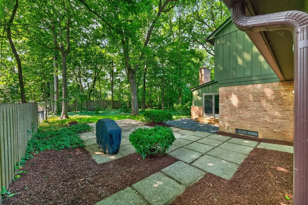 3357 Tacoma Circle Ann Arbor City MI 48108