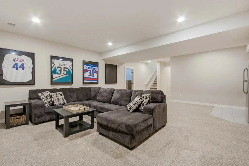23070 Meadowlark Street Oak Park City MI 48237