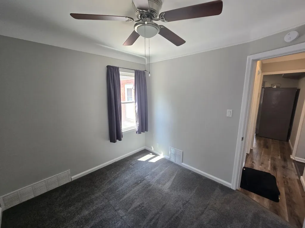 26431 Sunningdale Drive Inkster City MI 48141