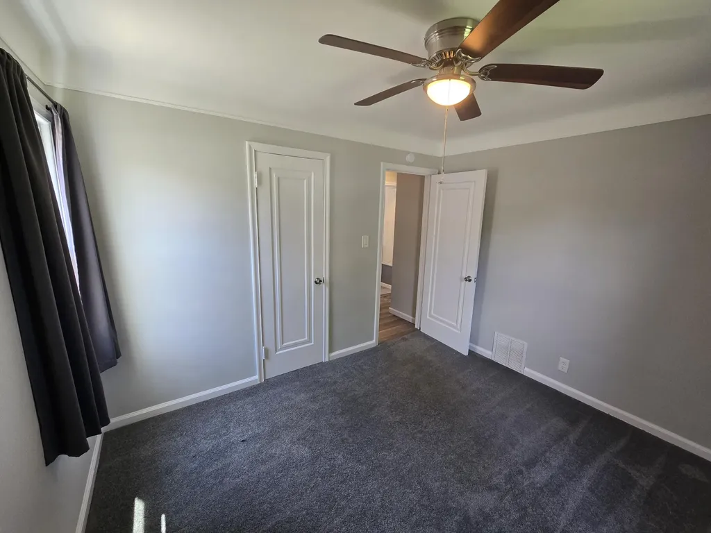 26431 Sunningdale Drive Inkster City MI 48141