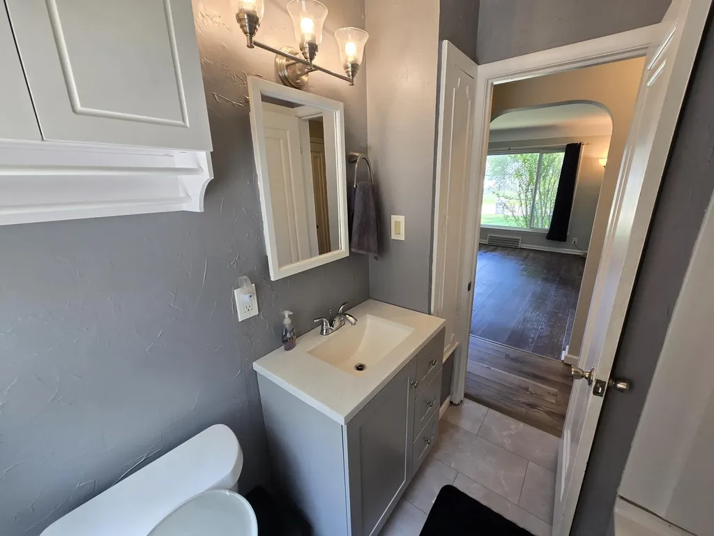 26431 Sunningdale Drive Inkster City MI 48141