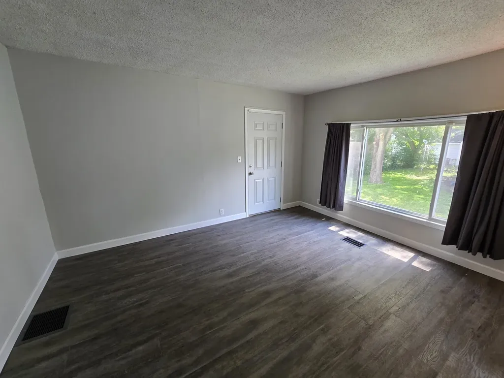 26431 Sunningdale Drive Inkster City MI 48141