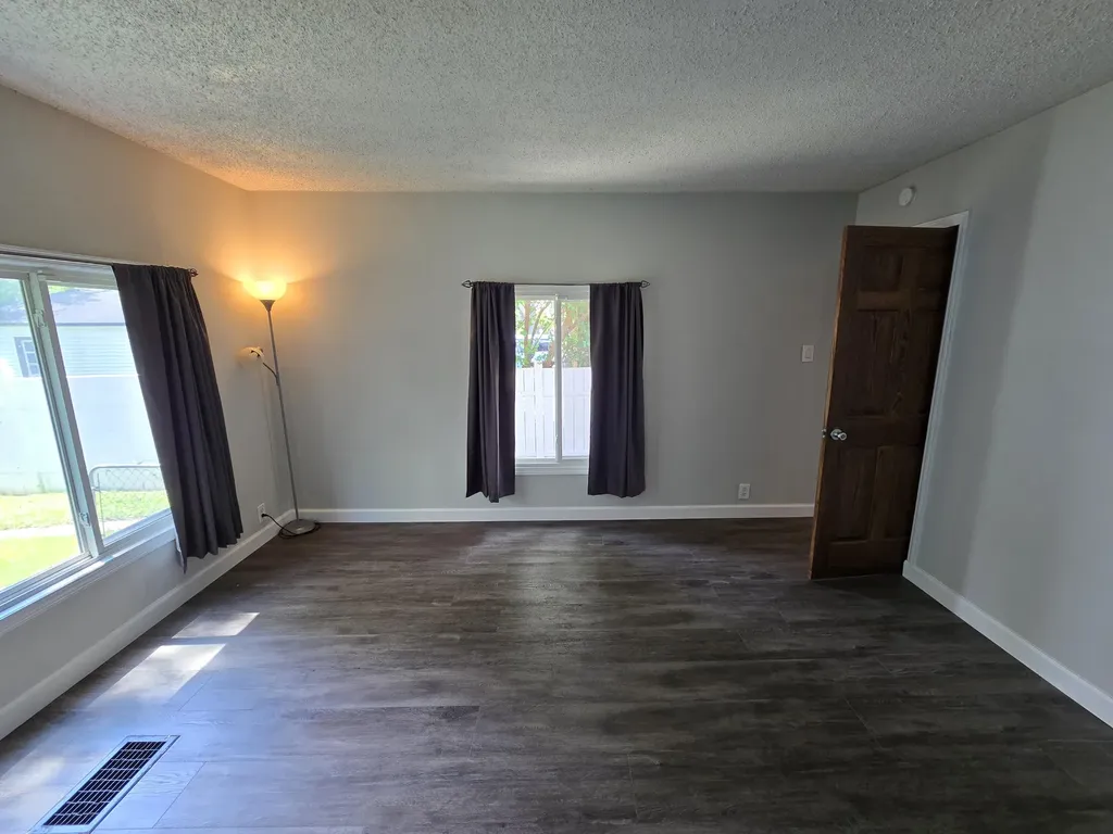 26431 Sunningdale Drive Inkster City MI 48141
