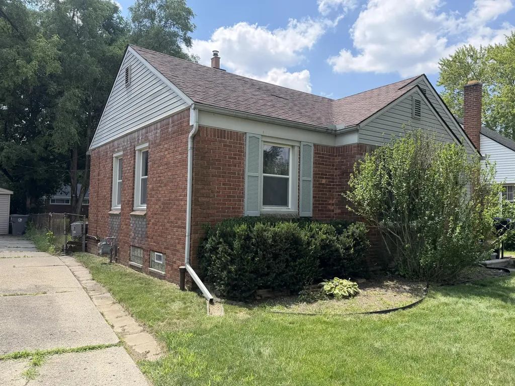 26431 Sunningdale Drive Inkster City MI 48141