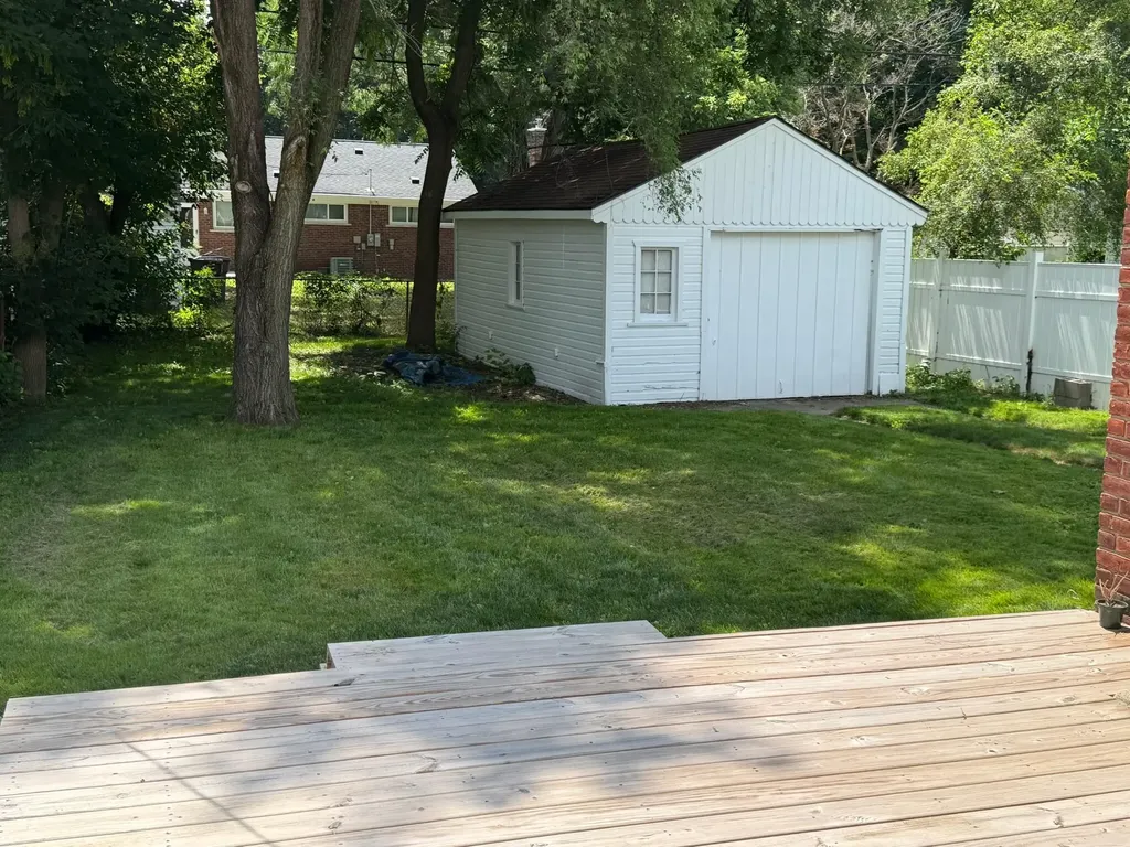 26431 Sunningdale Drive Inkster City MI 48141
