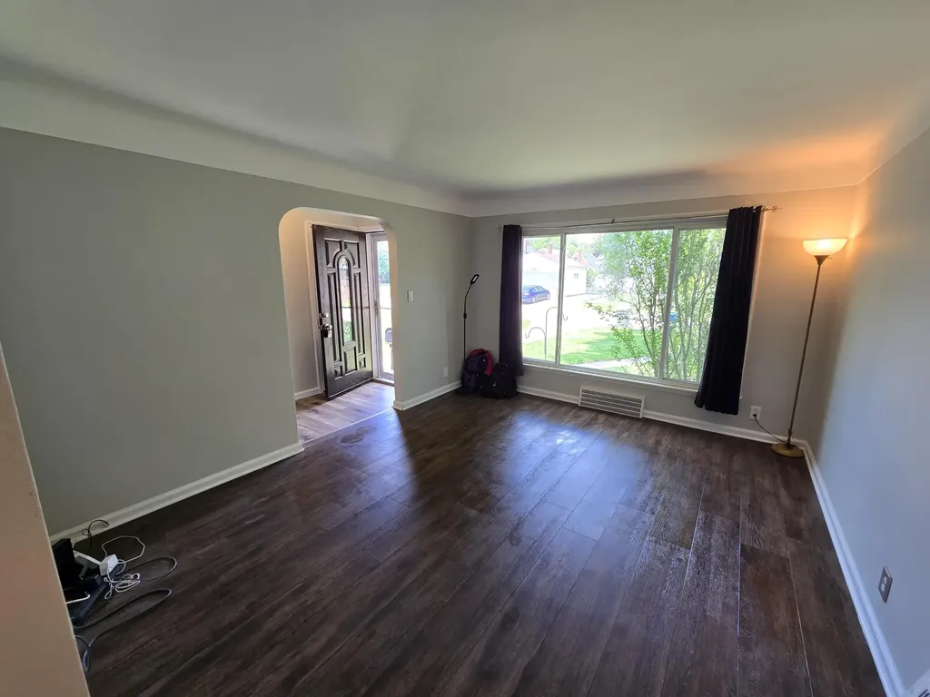 26431 Sunningdale Drive Inkster City MI 48141