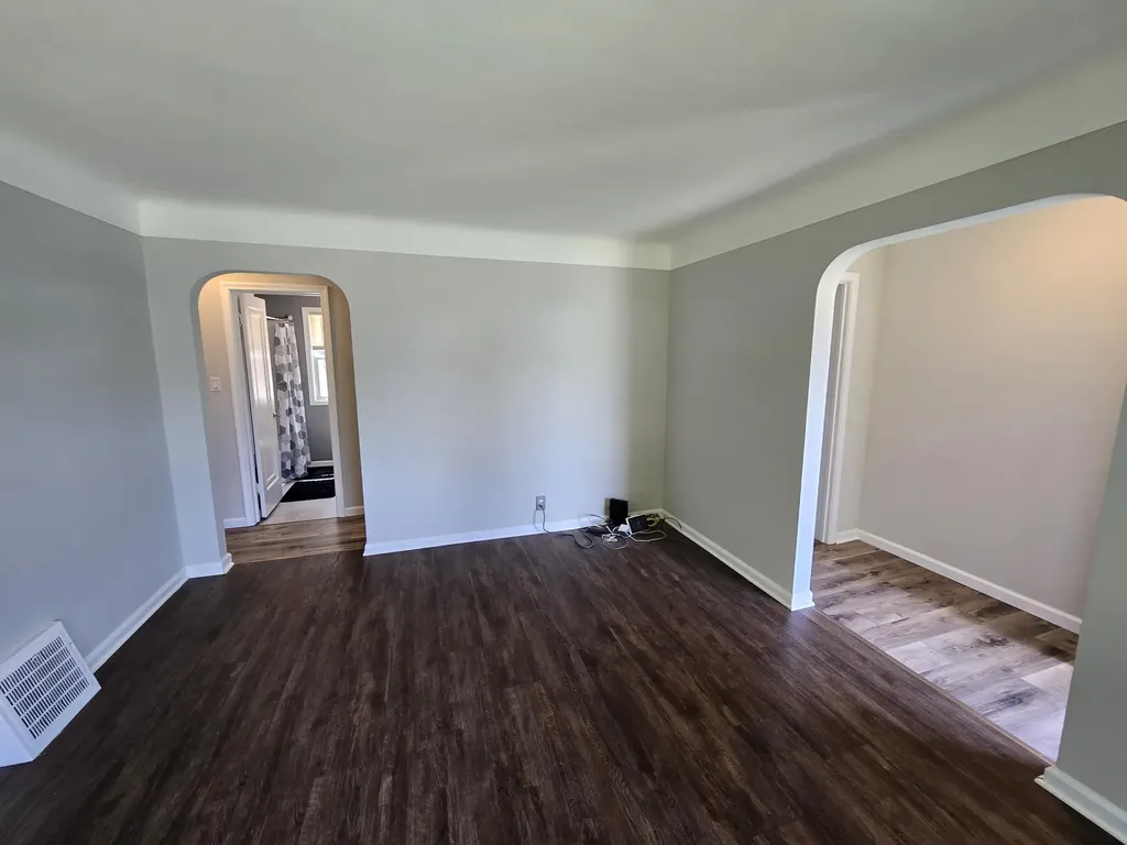 26431 Sunningdale Drive Inkster City MI 48141