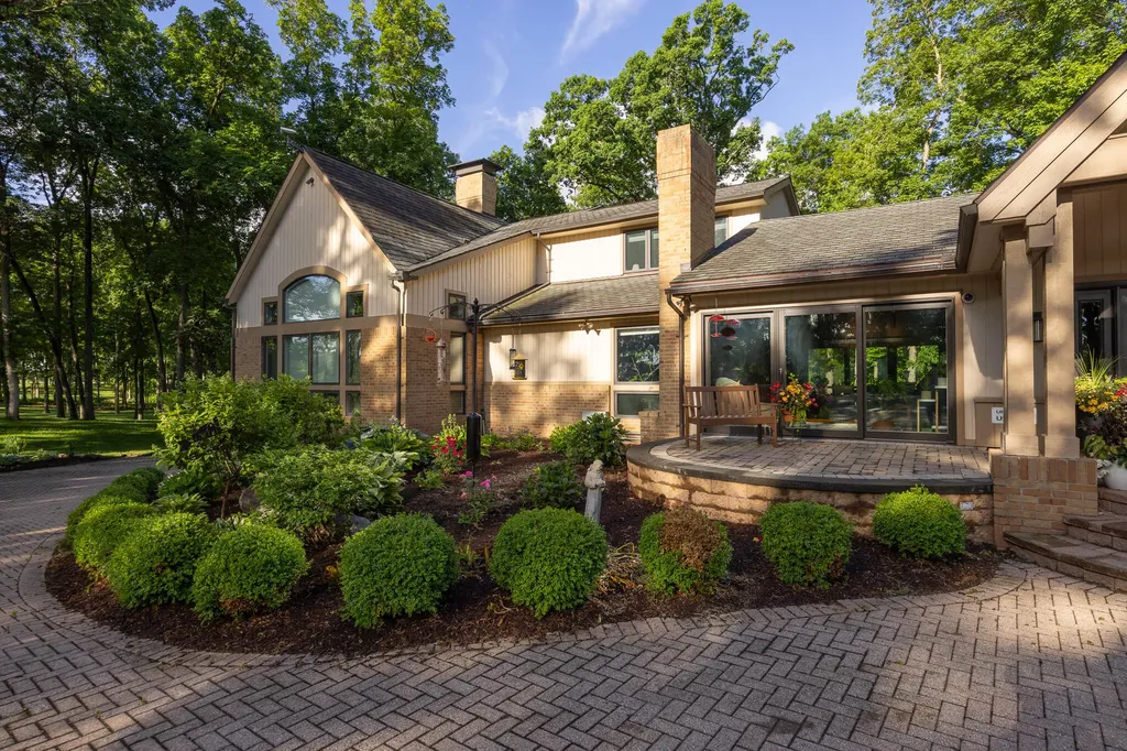 10750 Koebbe Road Freedom Township MI 48158