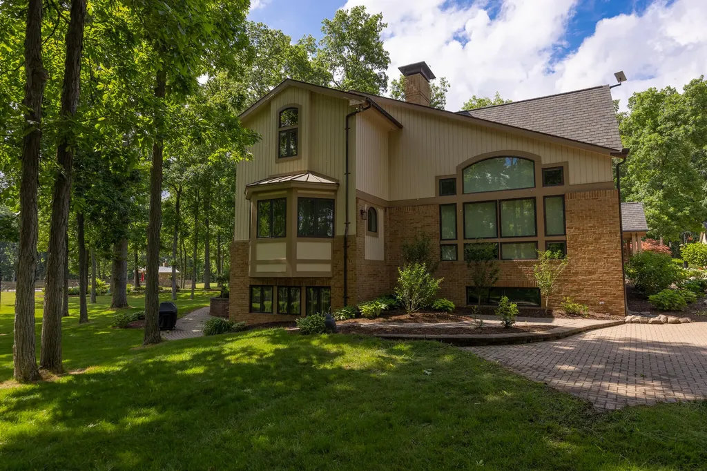 10750 Koebbe Road Freedom Township MI 48158