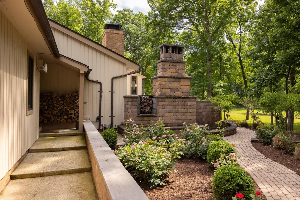 10750 Koebbe Road Freedom Township MI 48158