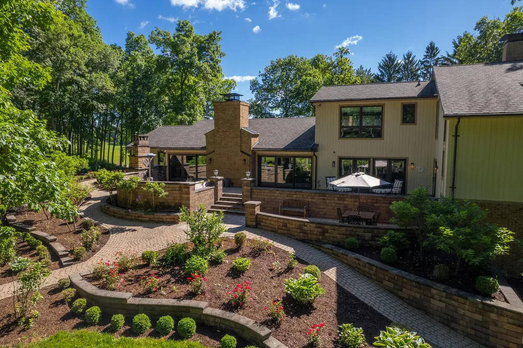 10750 Koebbe Road Freedom Township MI 48158