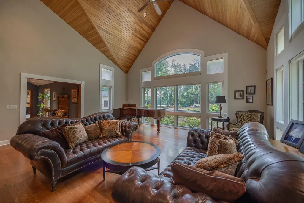 10750 Koebbe Road Freedom Township MI 48158