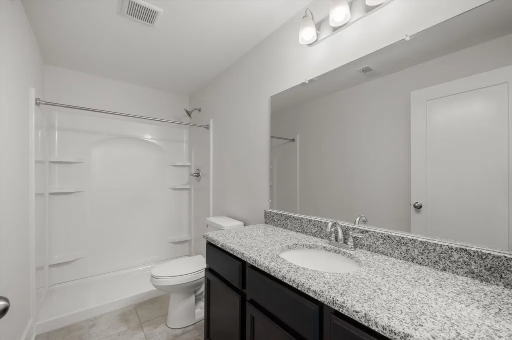 2557 W Towne Street Ann Arbor City MI 48103