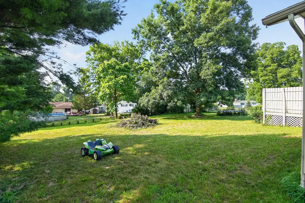 3015 John Glenn Drive Blackman Charter Township MI 49201